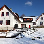 Venkovský dům Ateliér 673 *
